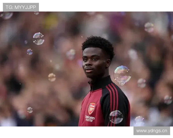 萨卡：从多面手新星到枪手核心的生涯全景解析