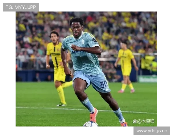 乔纳森·戴维与拉卡泽特：技术型前锋的战术角色及数据对比分析